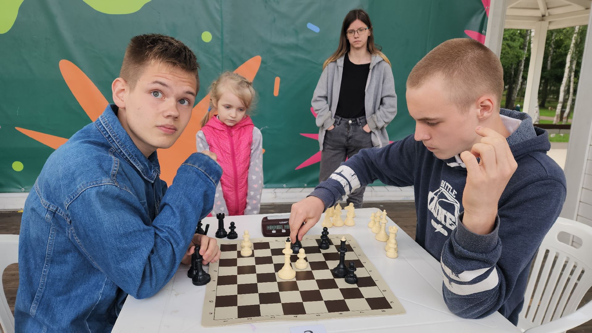 вертикалки, шахматы, турнир, центральный парк,шахматы для детей, шахматный турнир,лето, шахматисты,спорт,