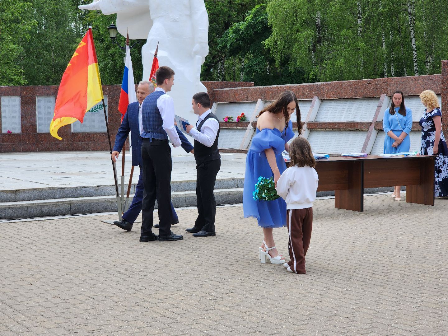 выпускной, аттестат, выпускник, старая купавна, богородский городской округ,