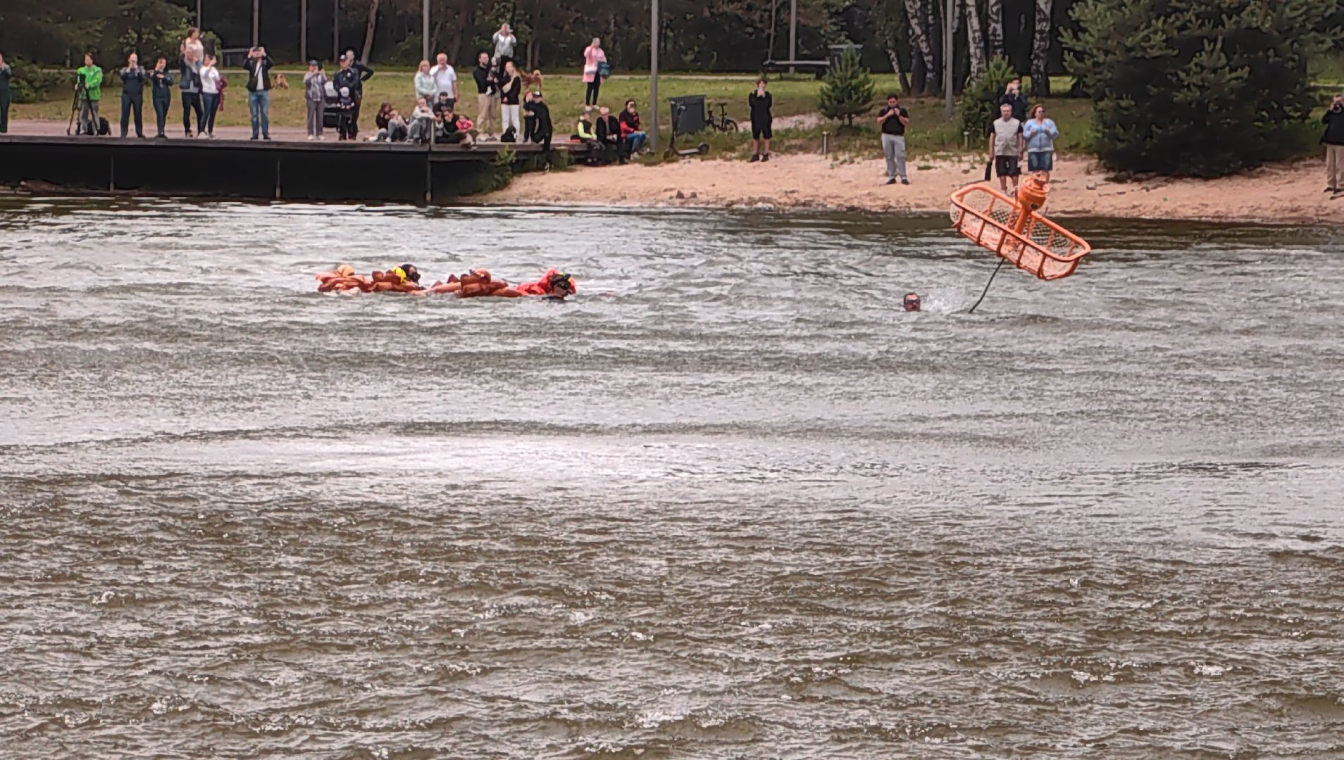 эвакуация,  вертолет, озеро, вода, космонавт, тренировка,