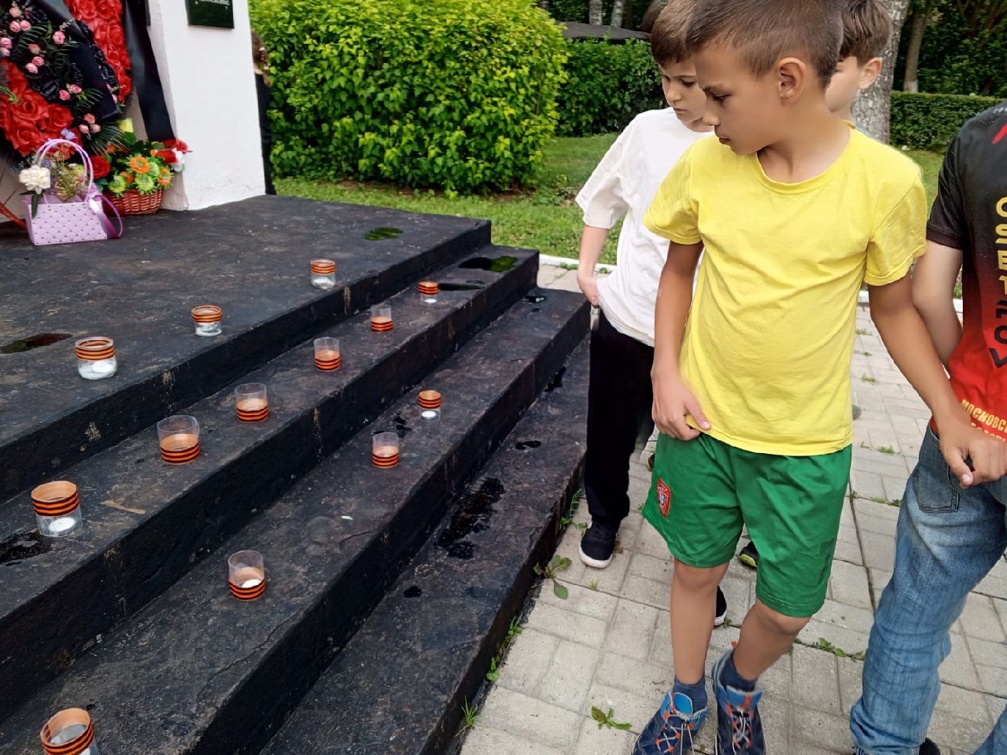 пушкинский округ, поселок, велопробег памяти, дом культуры,дети, велосипедисты,герои вов,дань памяти,памятник вов,минута молчания,вертикалки,