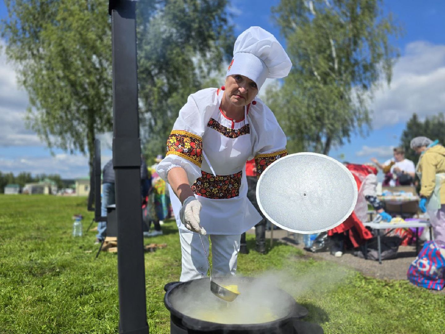можайск, можайский муниципальный округ, подмосковье, фестиваль, Щи из топора на полях Бородина, активное долголетие , бородино, музей-заповедник бородинское поле, губернаторская программа,