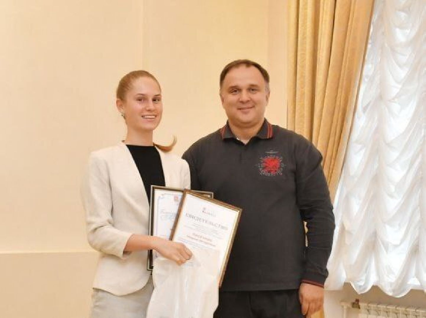 стипендия главы 2025, власиха глава, день молодежи, день молодежи во власихе, впк илья муромец, школа искусств гармония, олимпиада школьников,