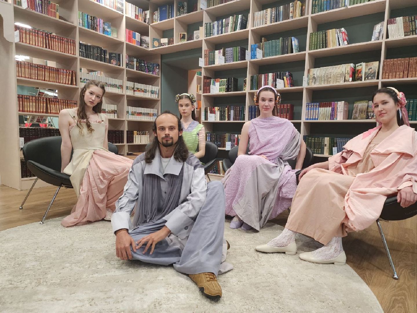 долгопрудный, центральная модельная библиотека, мфти, день молодежи, показ мод, ромео и джульетта,