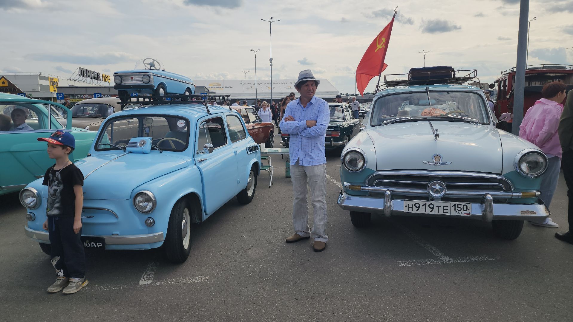 вертикалки, пушкино, ретро машина,ретро-авто,автолюбители,парковка автомобилей,номинация,авто-фестиваль,