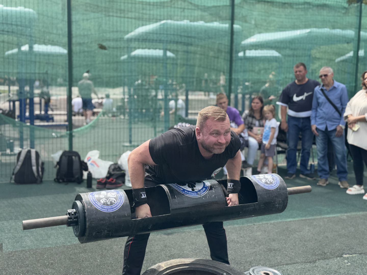 федерация силовых видов спорта Балашиха, турнир по русскому жиму, подъем богатырского бревна, балашиха, день молодежи,