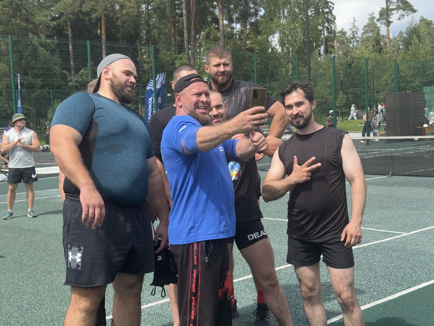 федерация силовых видов спорта Балашиха, турнир по русскому жиму, подъем богатырского бревна, балашиха, день молодежи,