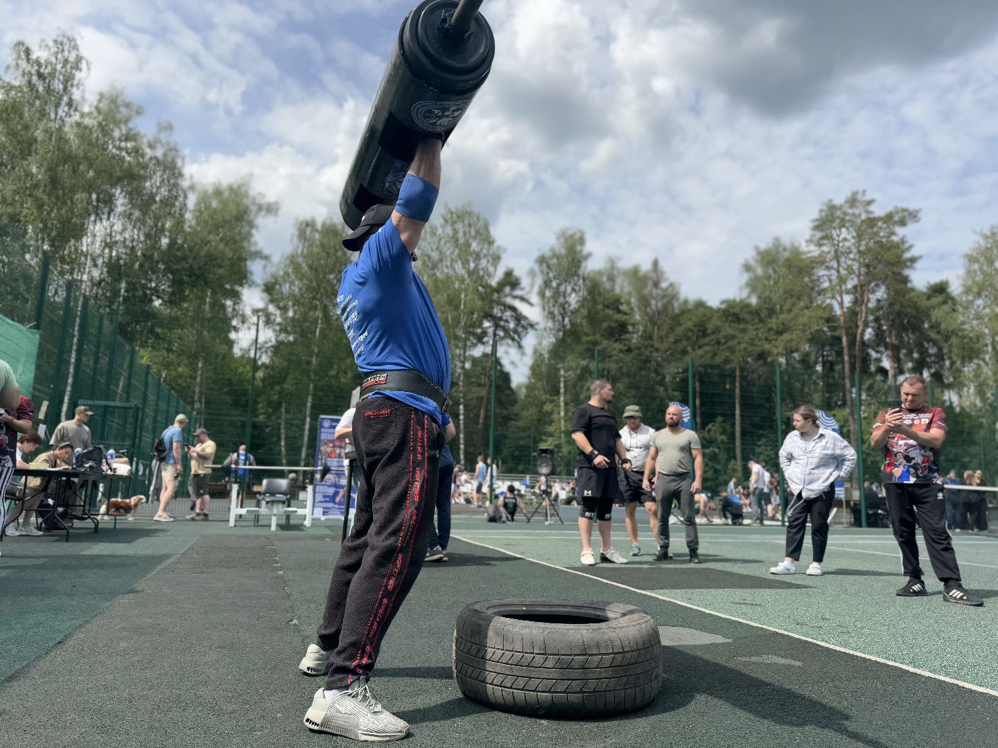 федерация силовых видов спорта Балашиха, турнир по русскому жиму, подъем богатырского бревна, балашиха, день молодежи,