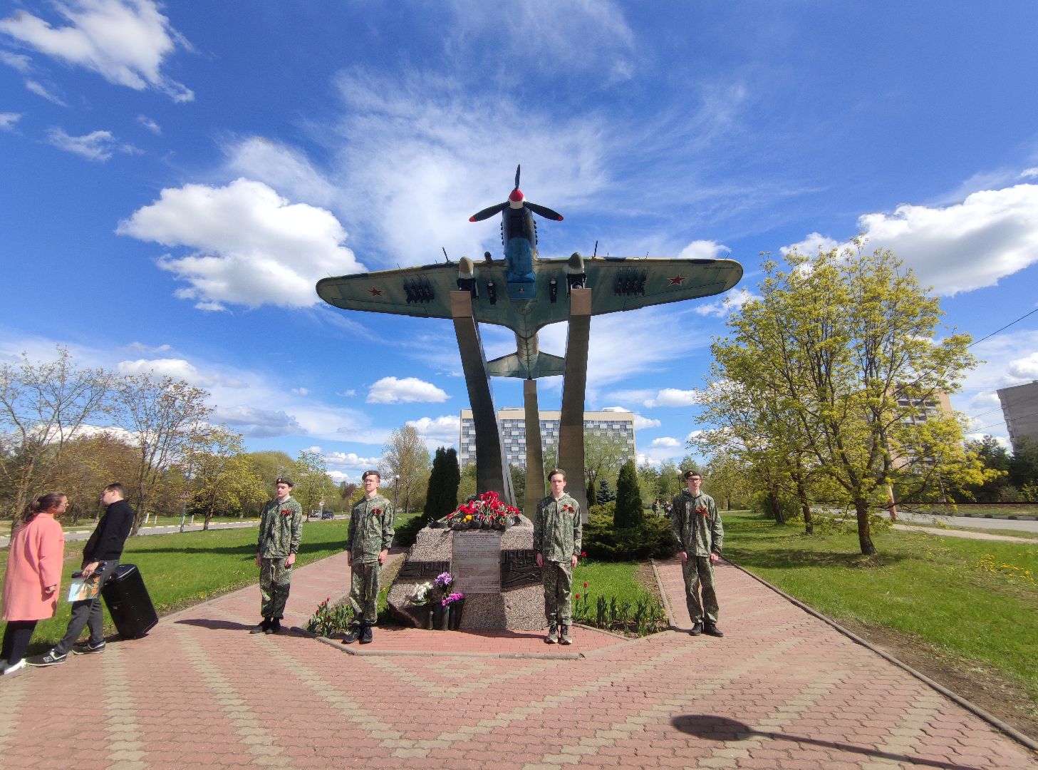 Почетный караул, мемориал, Дубна