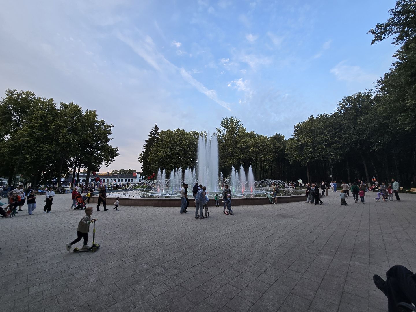 Коломна, день молодежи 2025, парк мира в коломне,