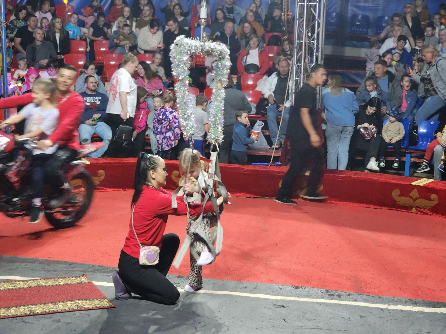 сергиев посад, сергиево-посадский городской округ, цирк мансуровых, многомама сергиев посад, спас, благотворительная акция,