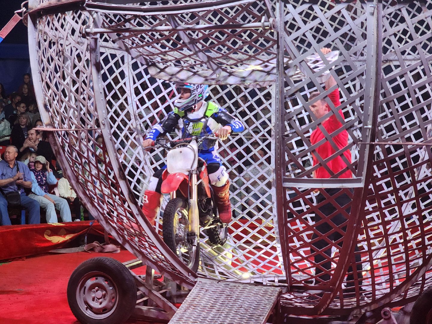 сергиев посад, сергиево-посадский городской округ, цирк мансуровых, многомама сергиев посад, спас, благотворительная акция,