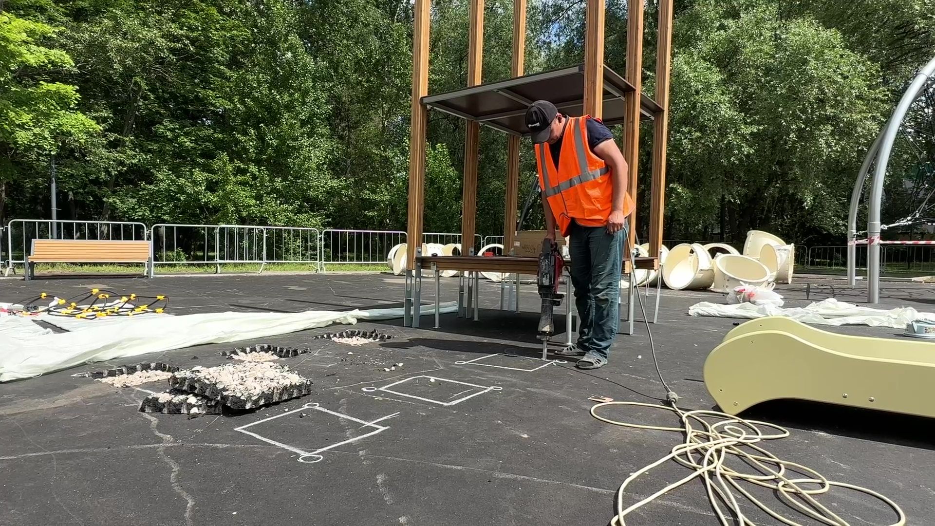 реутов, благоустройство, парк, детская площадка, детская площадка по губернаторской программе,