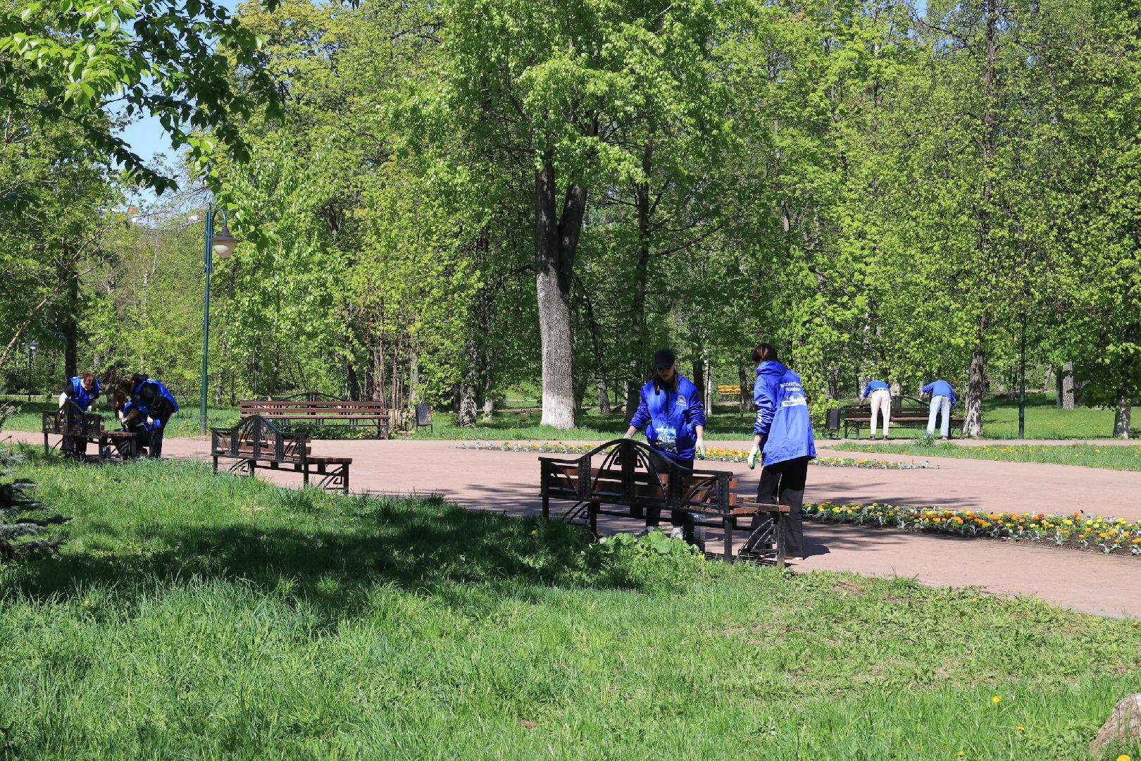 уборка, благоустройство, мемориал славы, Единая Россия, Дзержинский