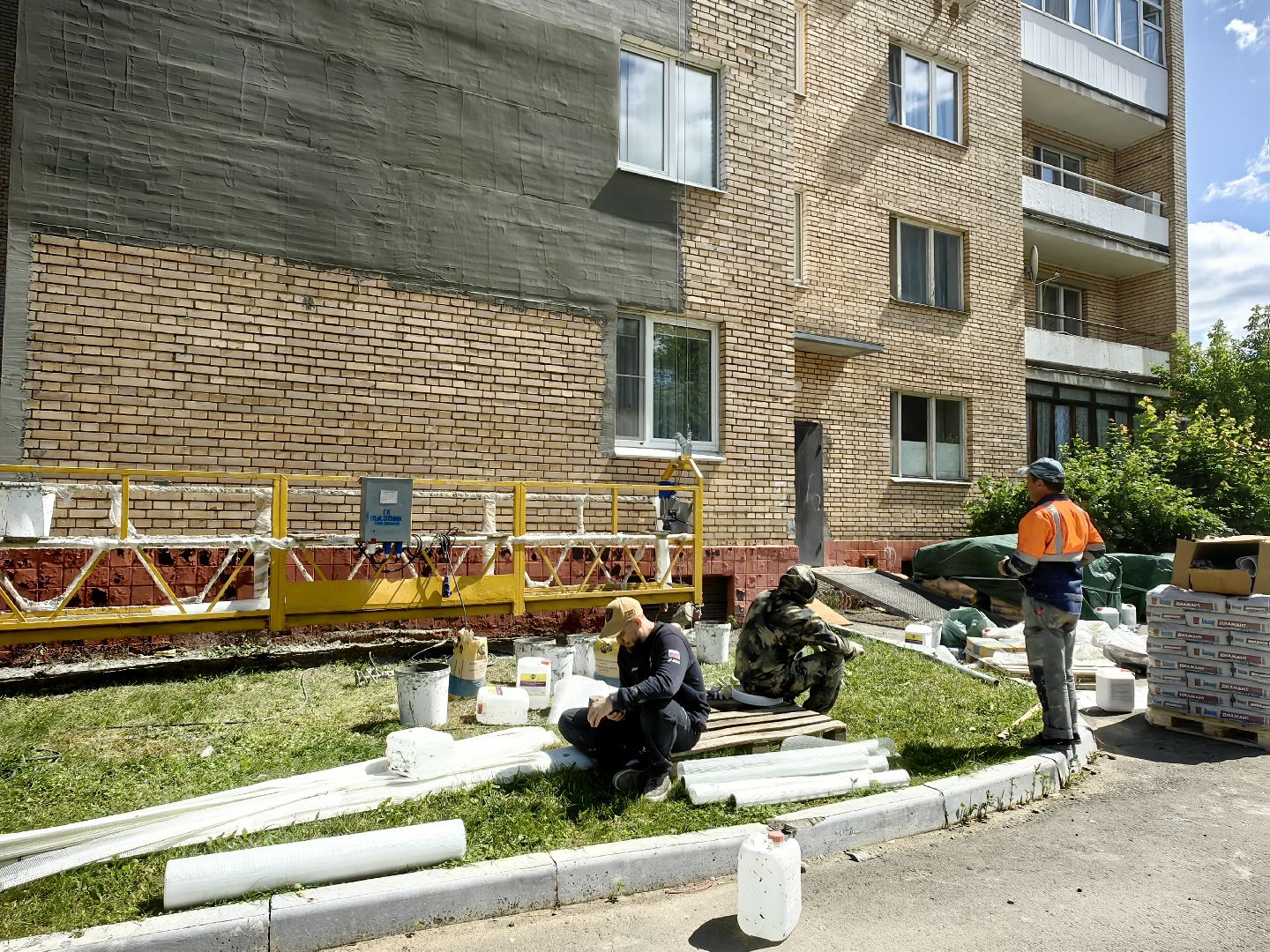 капремонт, многоквартирный дом, программа, фасад, подвал, двери,