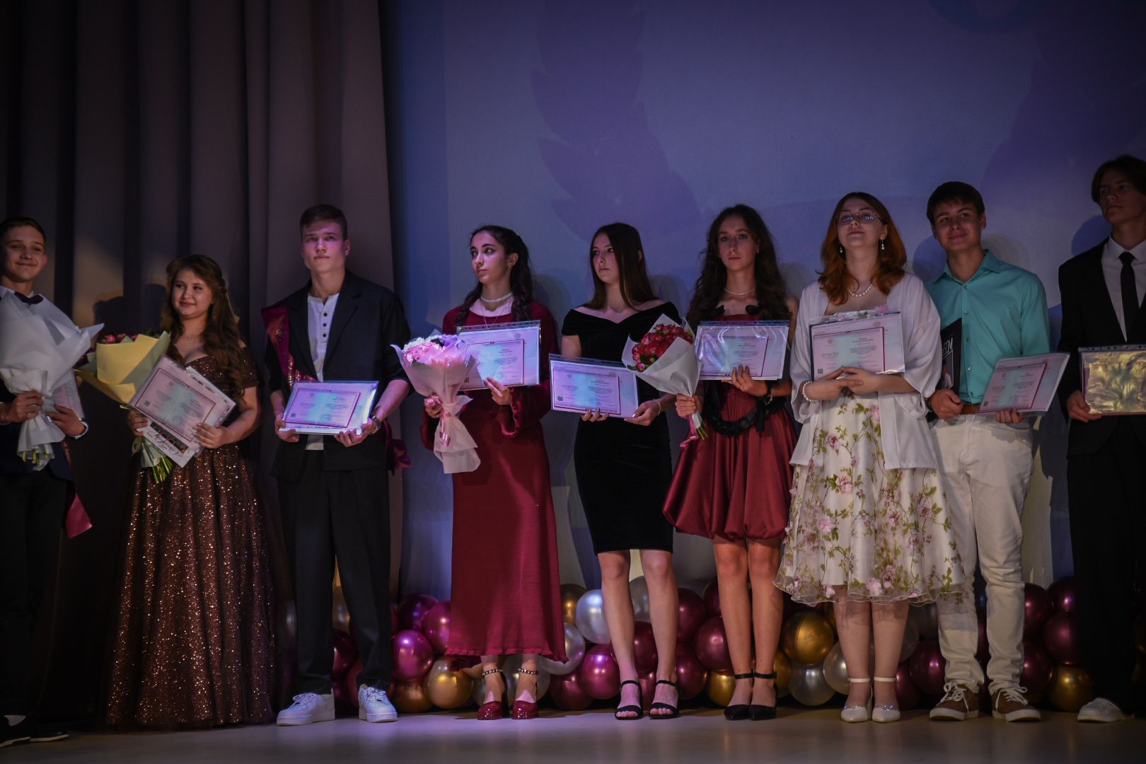 бронницы, выпускной 9-х классов, школа имени тимофеева в бронницах, бронницкие выпускники ,