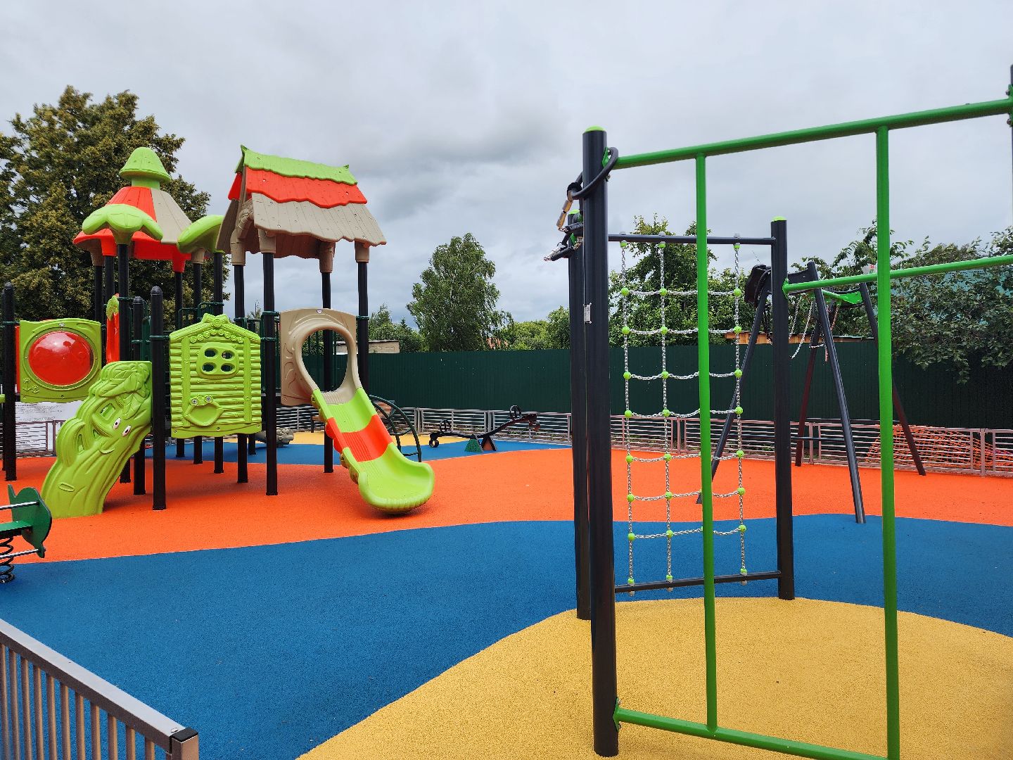 серебряные пруды, поселок успенский, благоустройство, детская  площадка,