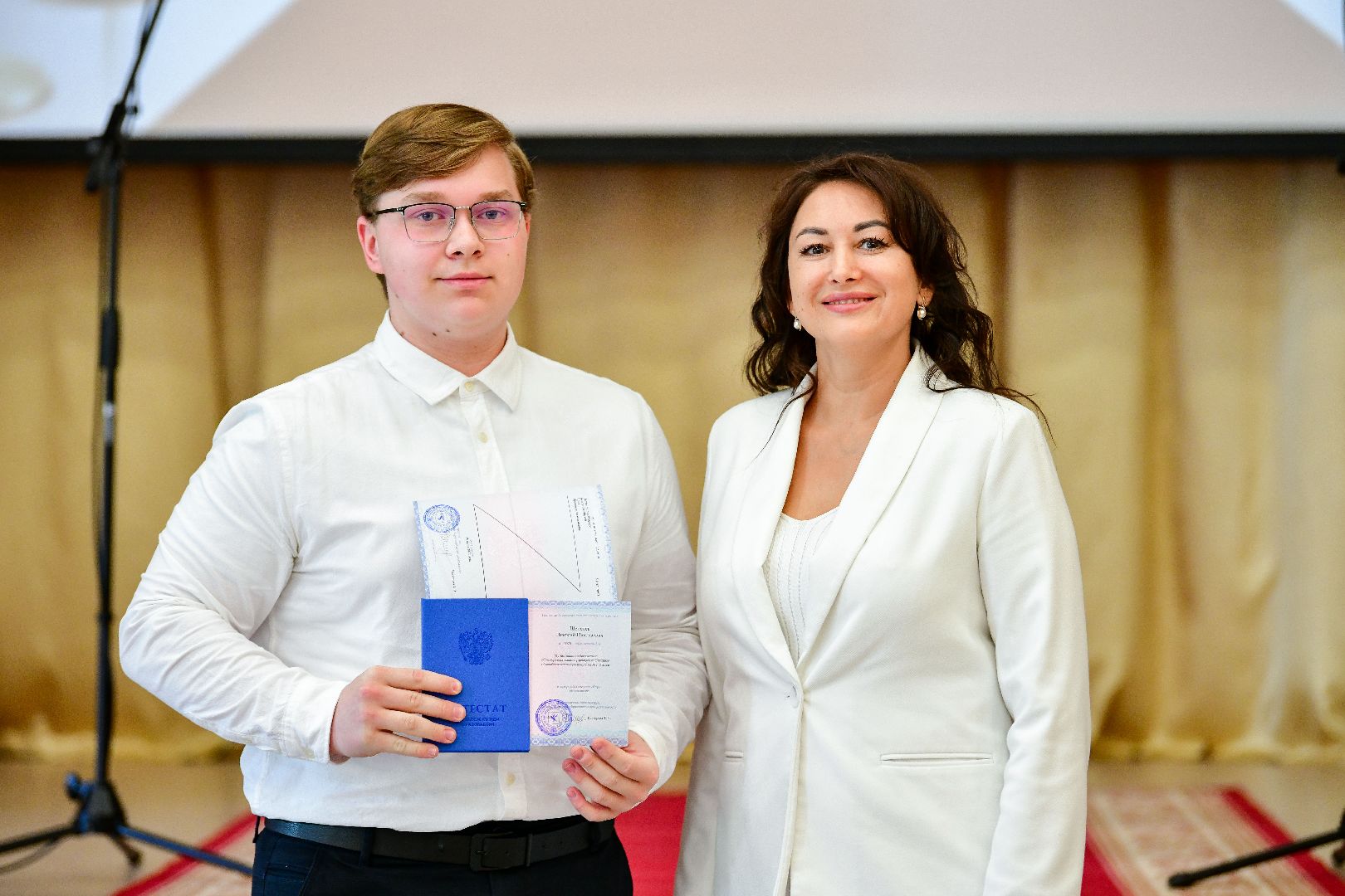 выпускной, аттестат, школа,