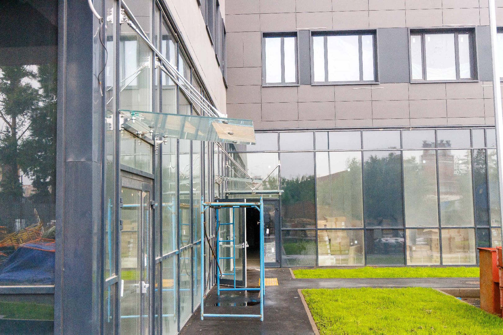 люберцы, новая поликлиника, поселок Октябрьский , строители,