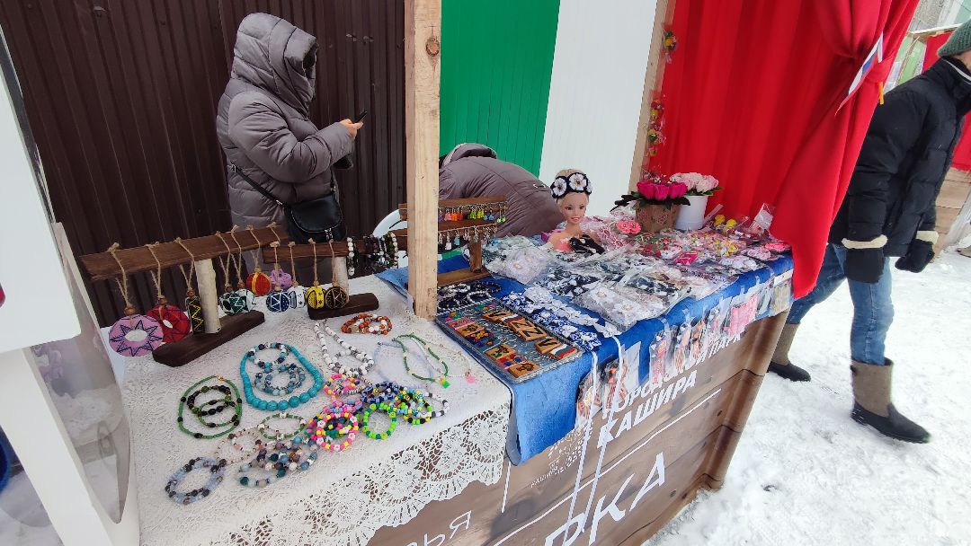 Кашира, общество