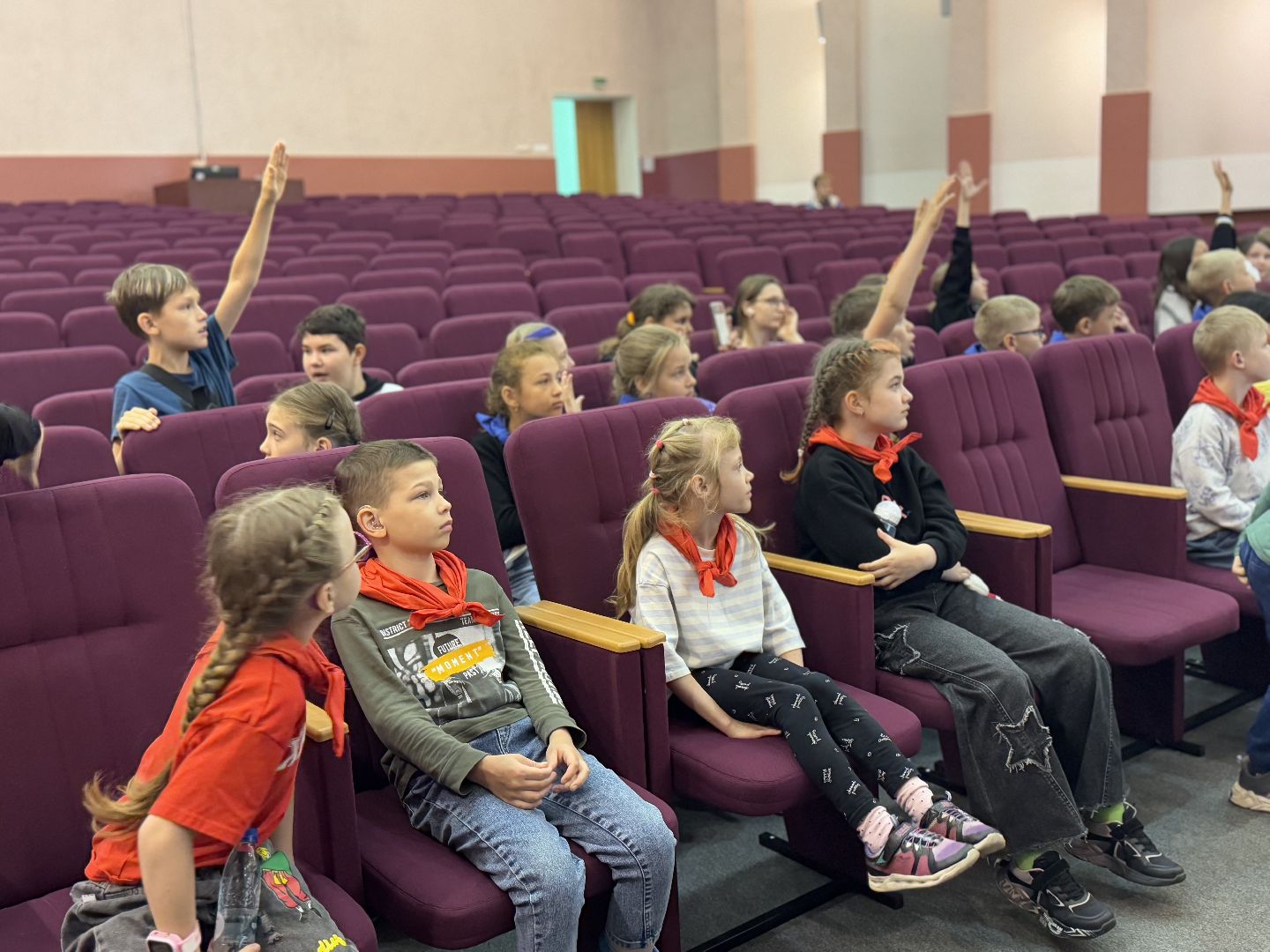 международный день собак, Балашиха, Университет Вернадского Балашиха, кинологический центр Балашиха,