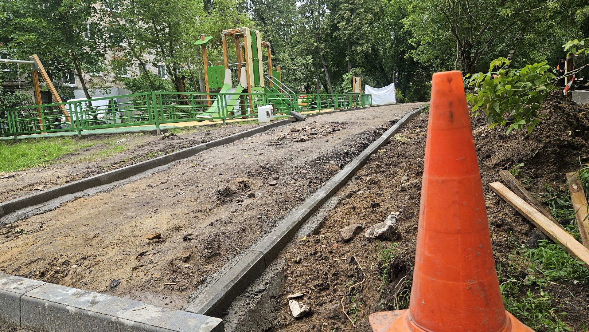 благоустройство, двор, жуковский,