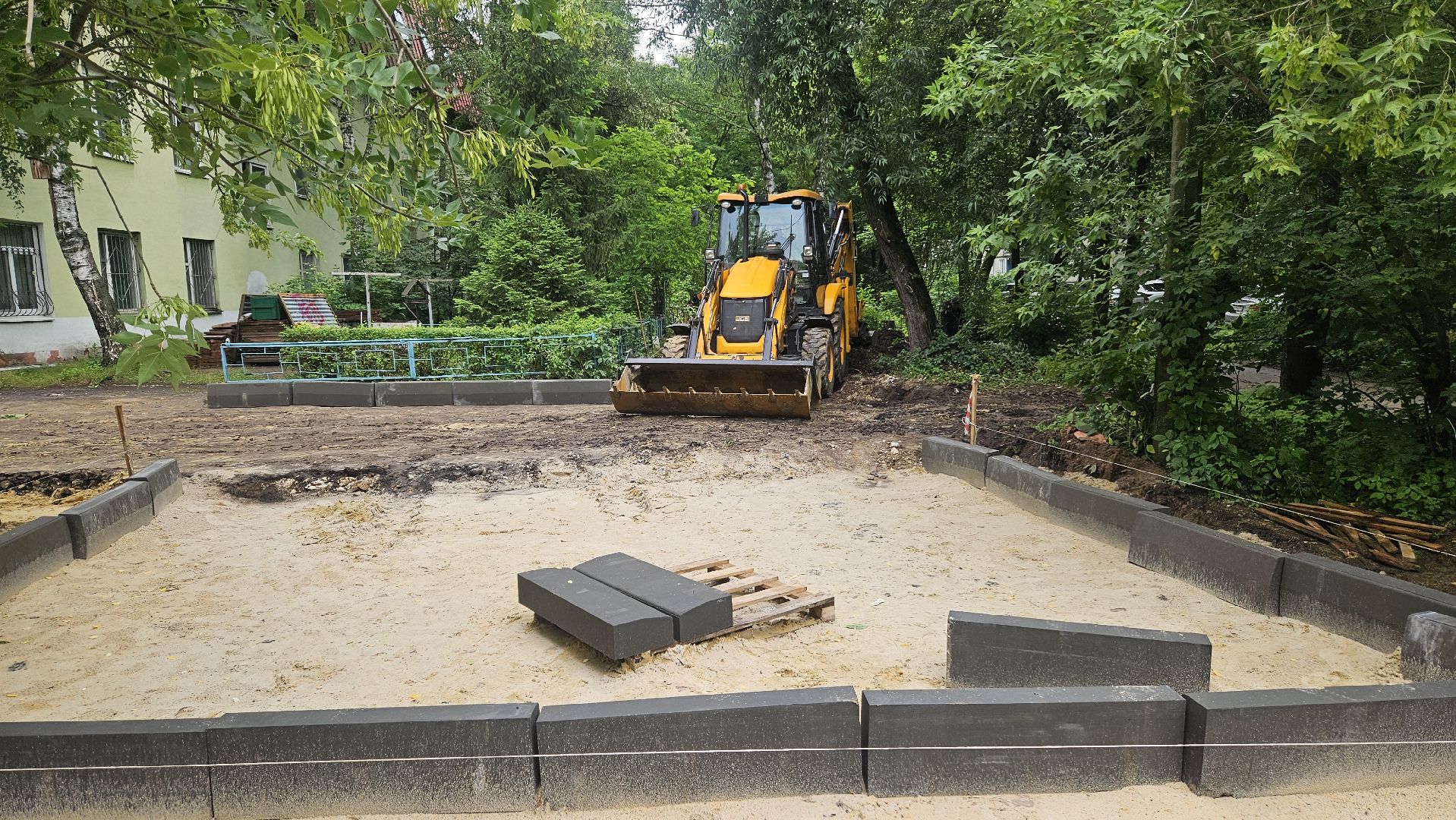 благоустройство, двор, жуковский,