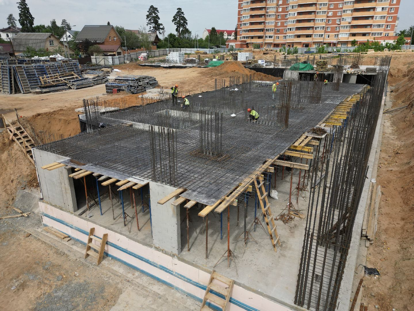 видео с коптера, дом в поварово, переселение из аварийного жилья,  дом для переселенцев солнечногорск,