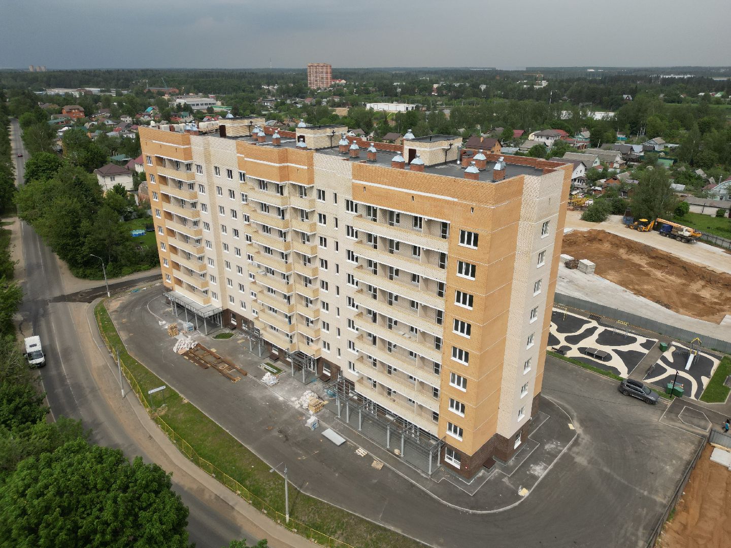видео с коптера, дом для переселенцев солнечногорск, переселение из аварийного жилья,
