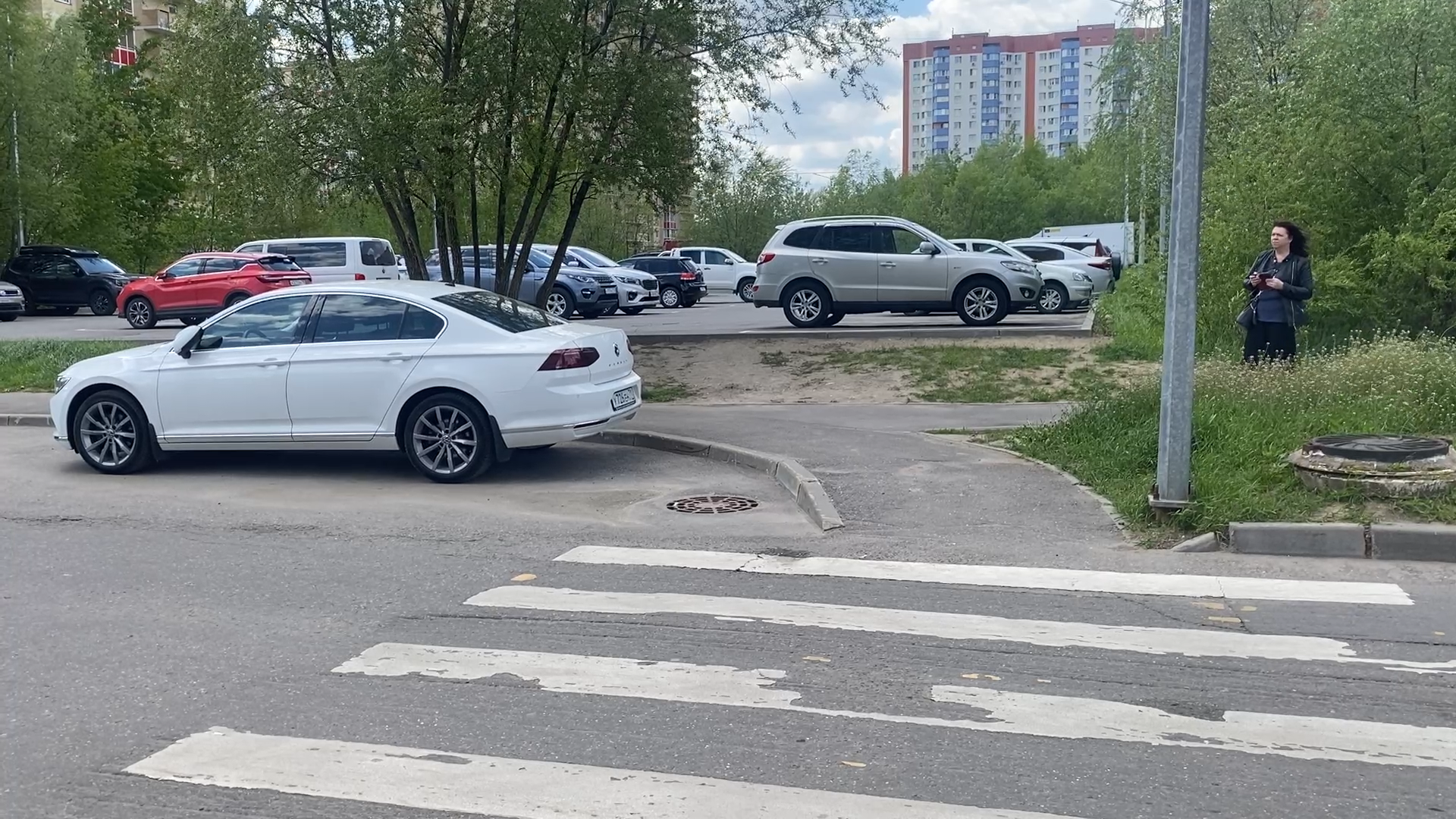 благоустройство территории, микрорайон школьный, власиха школьный, пешеходный тротуар, обход территории,