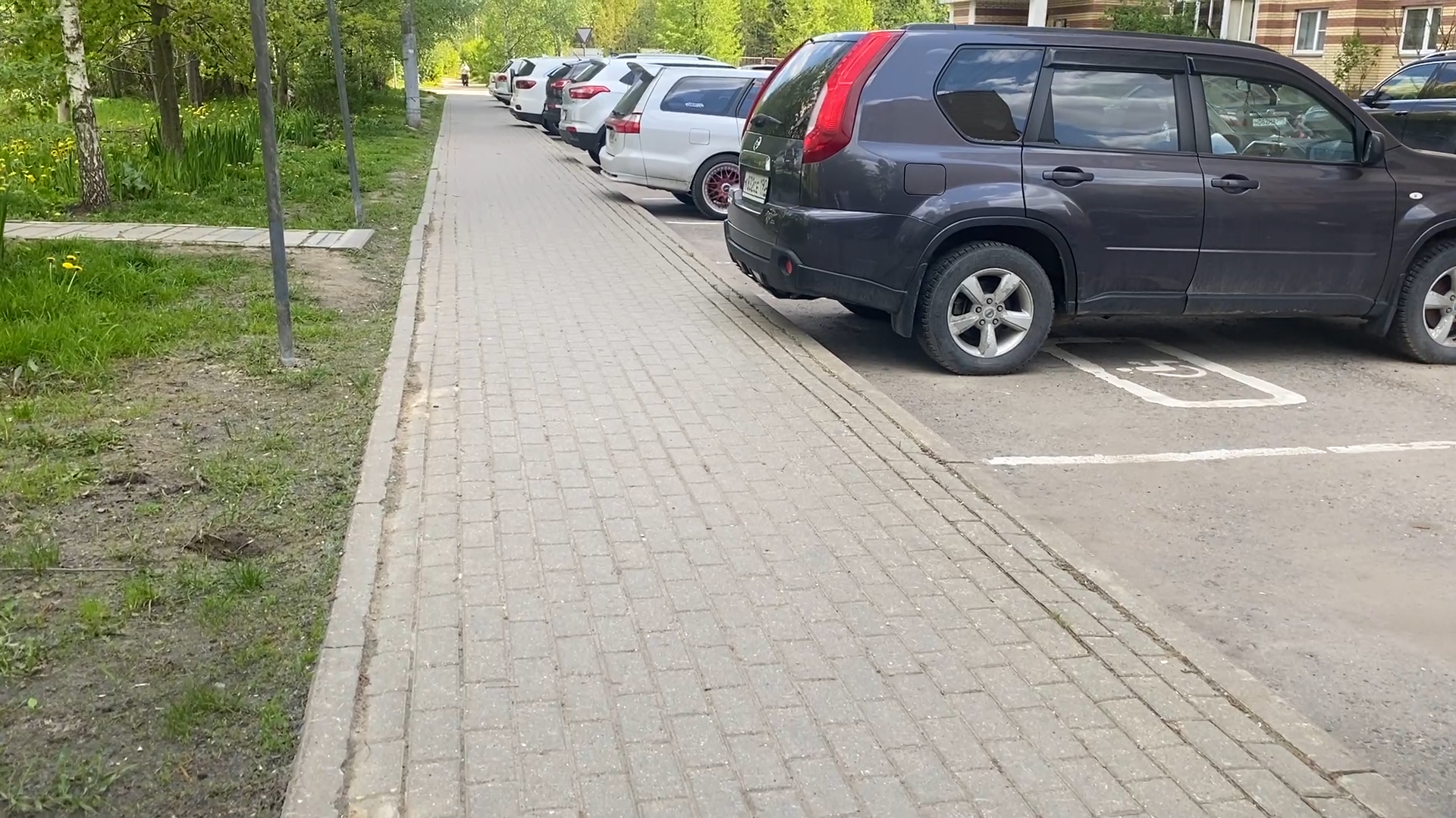 благоустройство территории, микрорайон школьный, власиха школьный, пешеходный тротуар, обход территории,