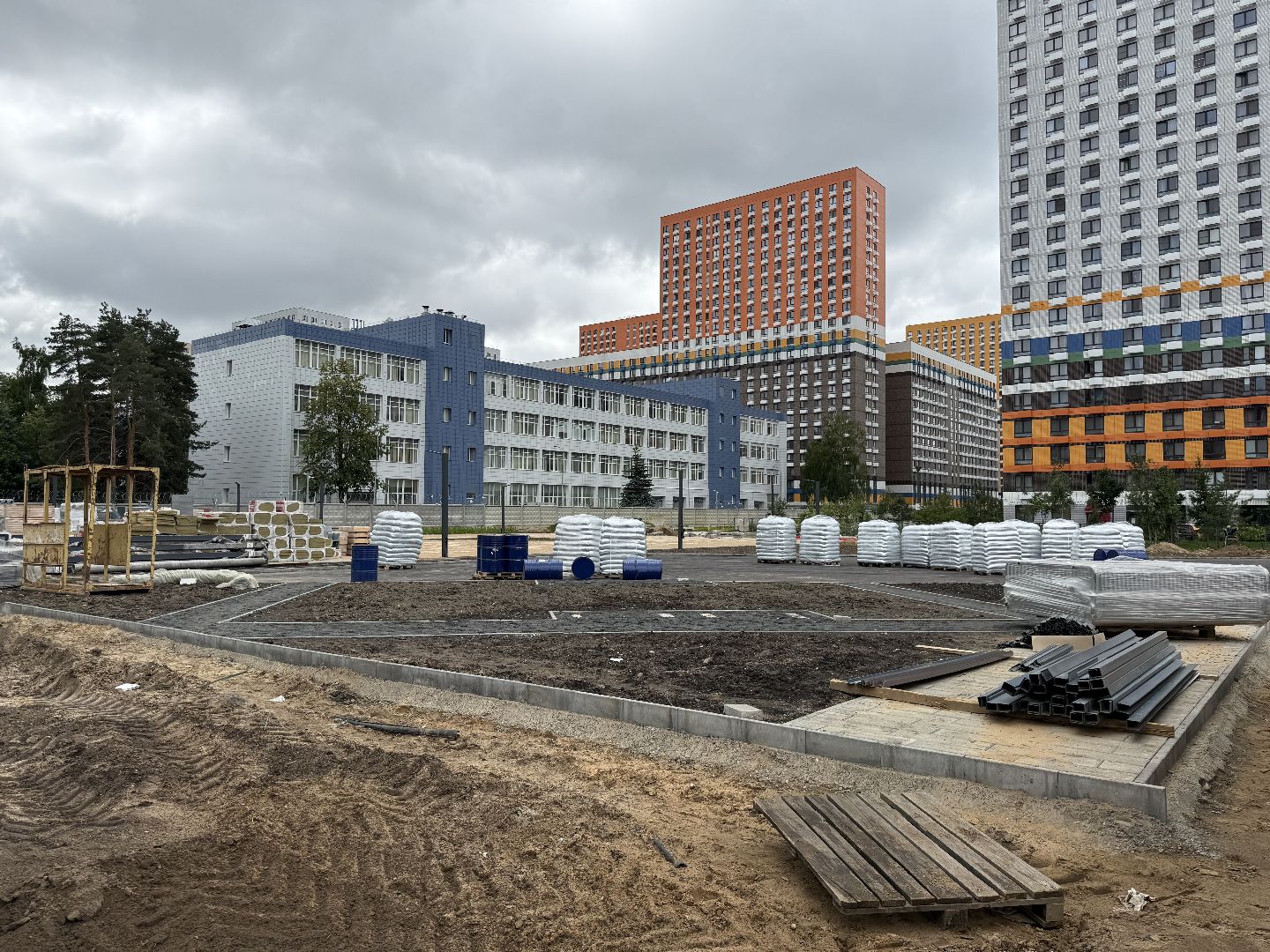 Люберцы ,жулебино парк, строительство, школа, дети, 1 сентября,