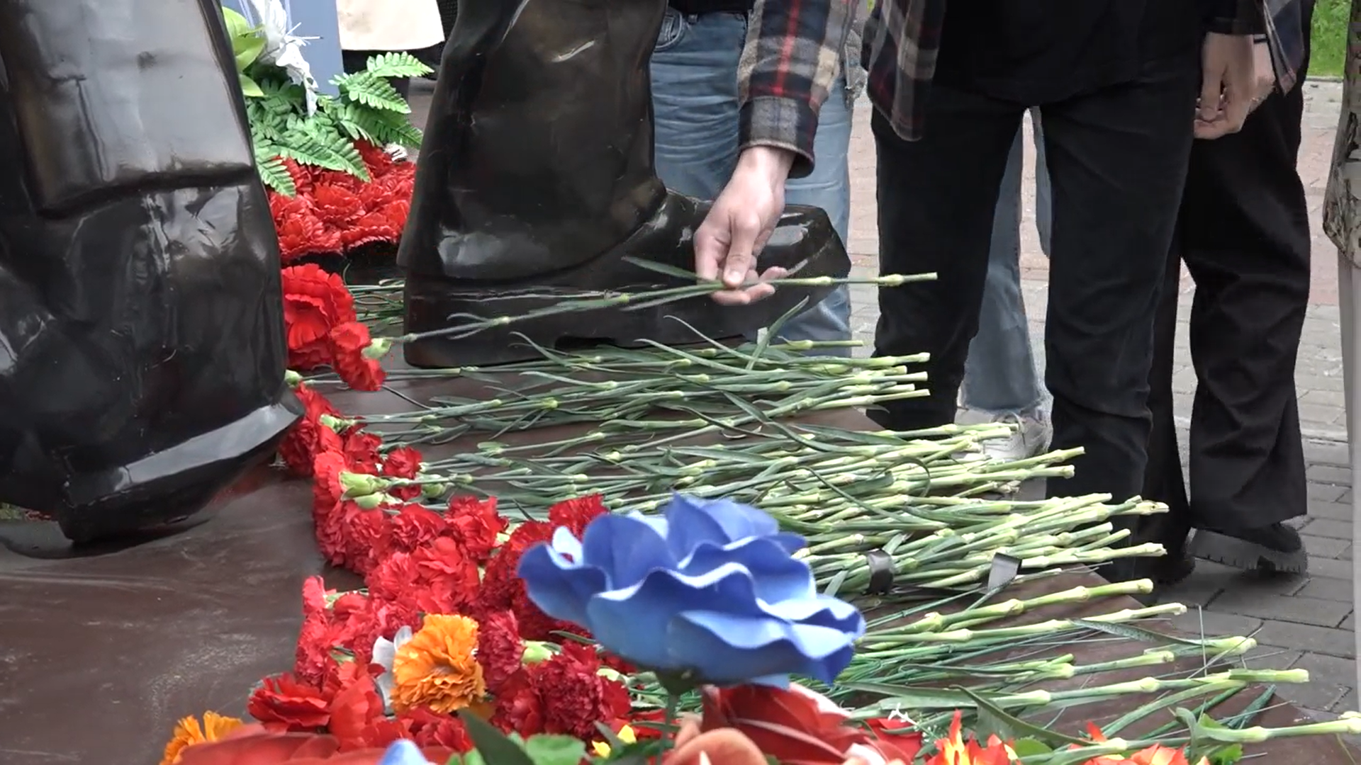 митинг, цветы, ветераны,