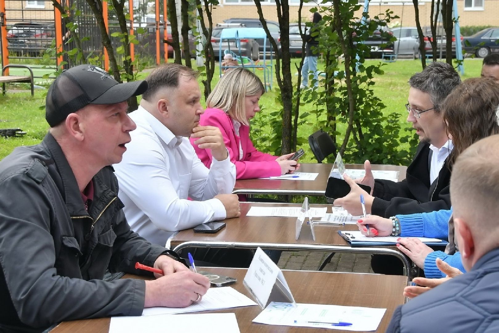 благоустройство территории, власиха благоустройство, микрорайон школьный, власиха школьный, обращения жителей, выездная администрация,