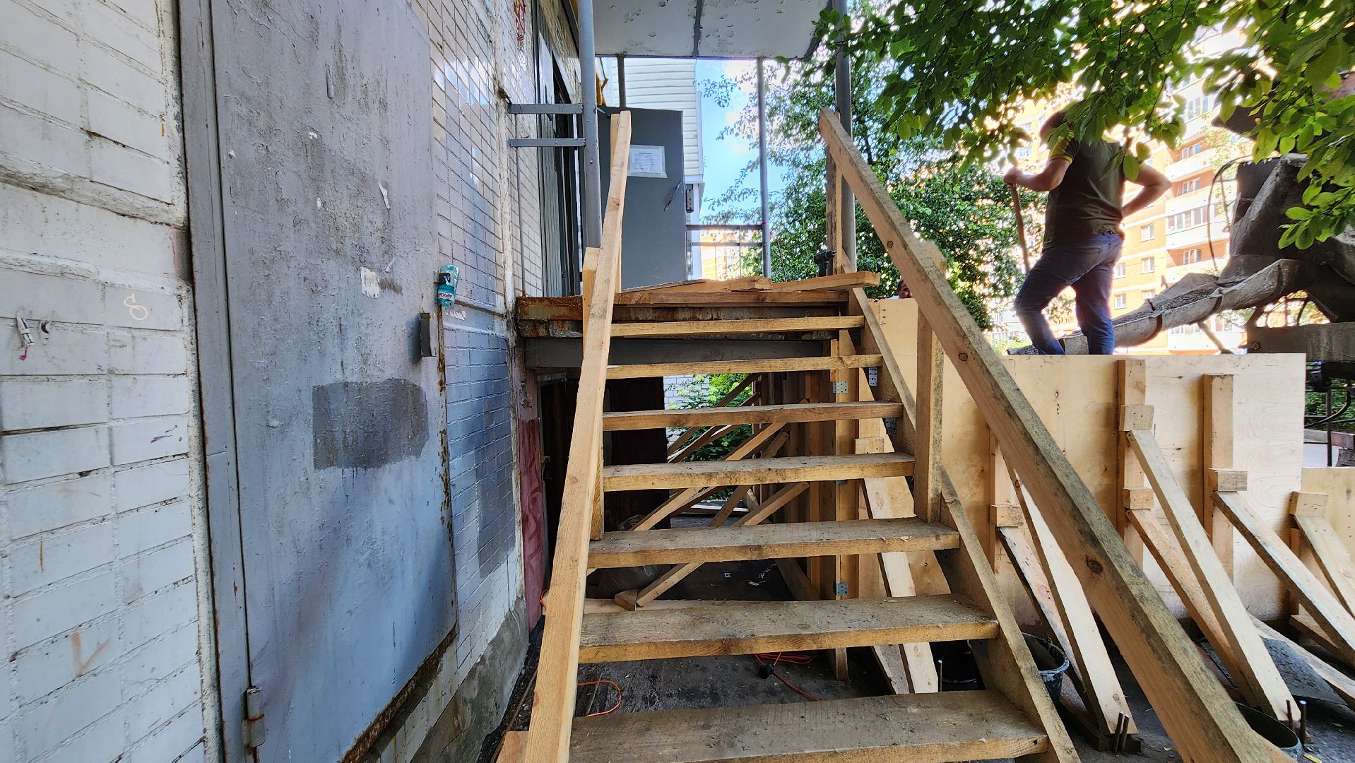 солнечногорск, улица военный городок, ремонт лестницы, ук выстрел,