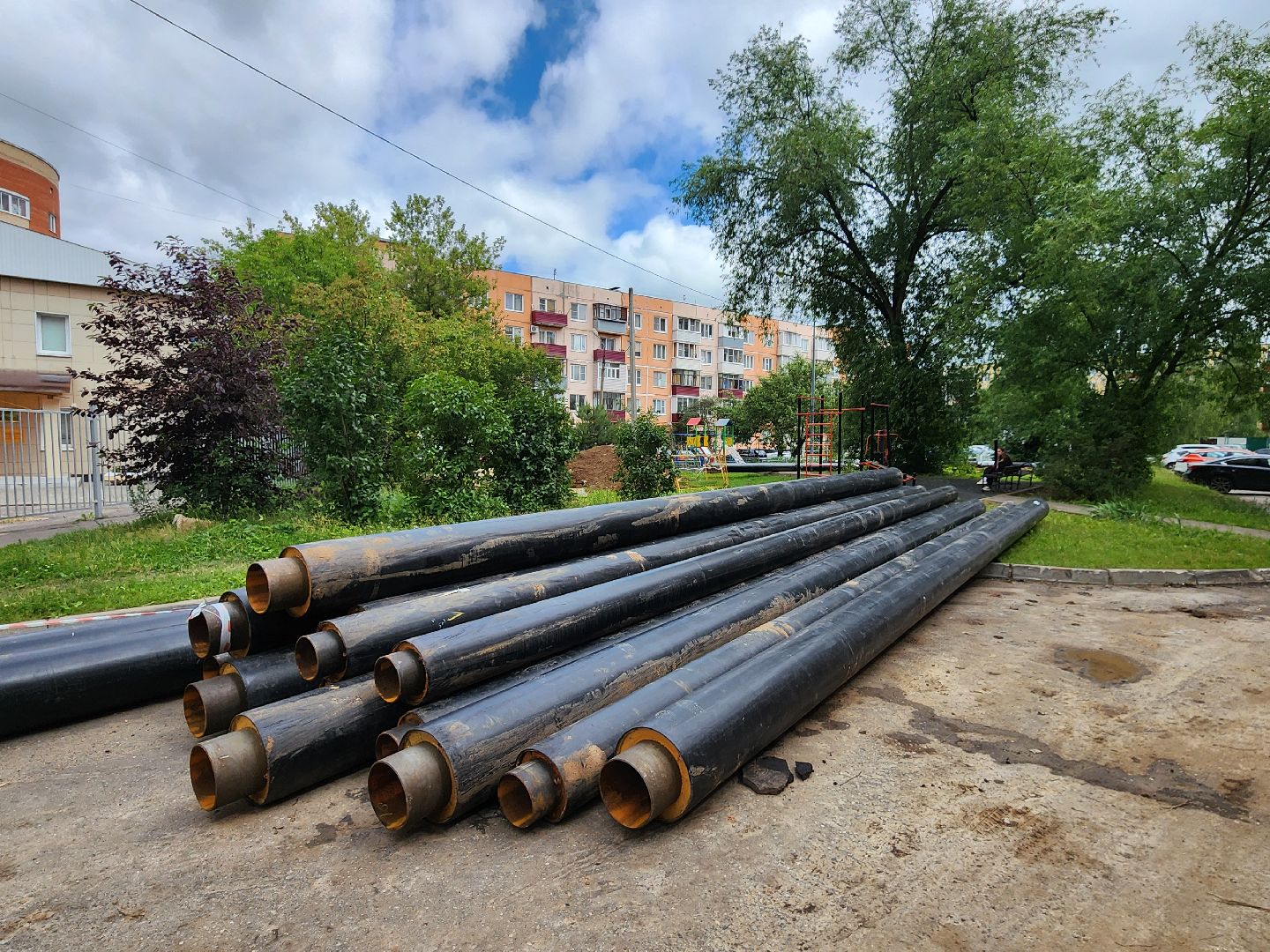 чехов, вишневый бульвар, улица чехова, ремонт теплотрассы, горячее водоснабжение, замена труб, передовая система теплоснабжения, уникальная ППУ изоляция, система контроля, госпрограмма московской области, развитие инженерной инфраструктуры и энергоэффективности,губернатор подмосковья,