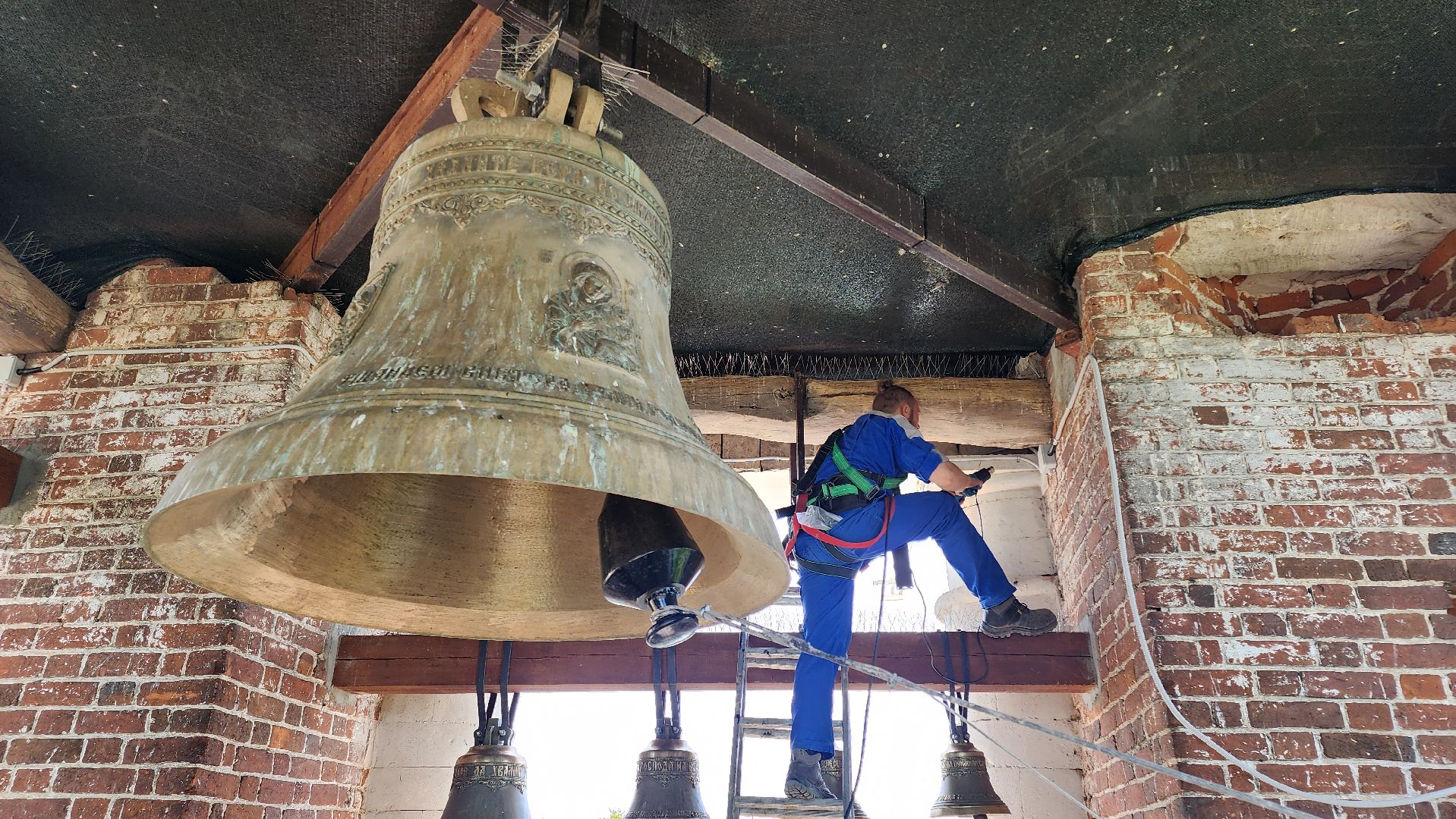 кашира, храм, архитектурная подсветка, монтажные работы, историческое здание, благоустройство, благотворительность,