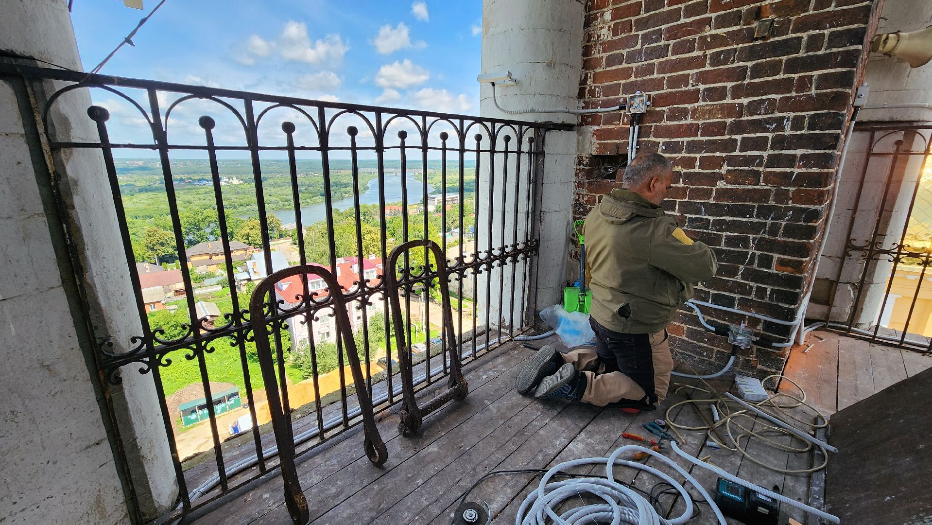 кашира, храм, архитектурная подсветка, монтажные работы, историческое здание, благоустройство, благотворительность,