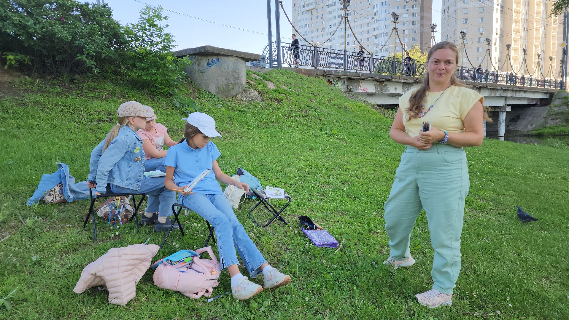 вертикалки, пушкино, пленэр, река, серебрянка,художница, центральная библиотека,мастер-класс,пейзаж,рисование,летний досуг,
