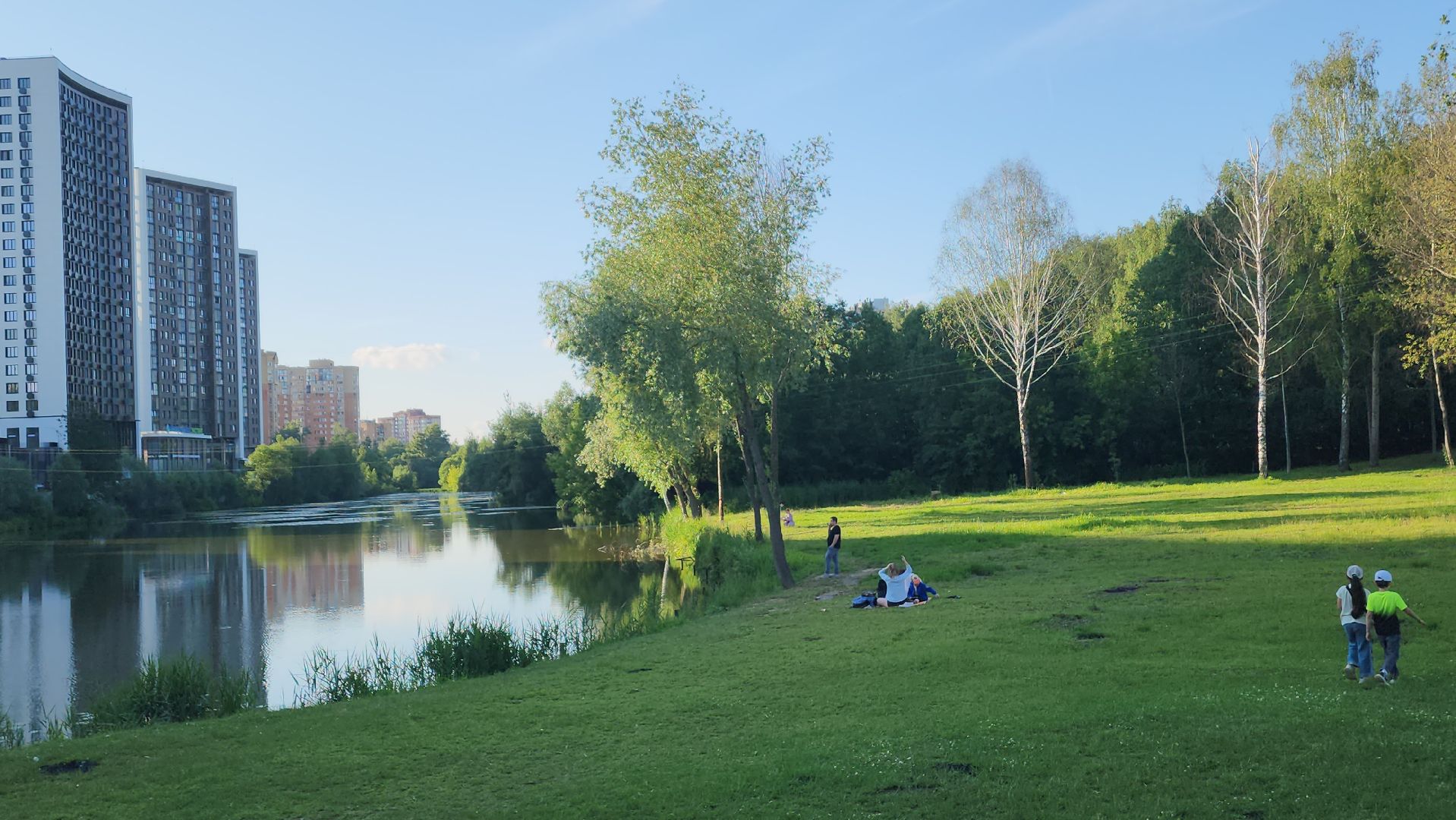 вертикалки, пушкино, пленэр, река, серебрянка,художница, центральная библиотека,мастер-класс,пейзаж,рисование,летний досуг,