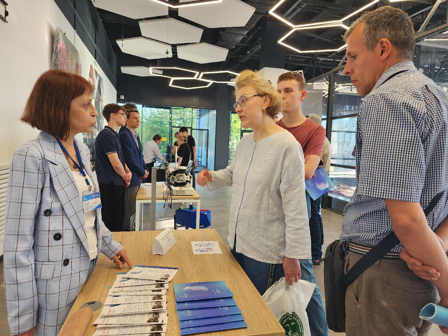 фрязино, технопарк, день открытых дверей, технологии, образование, старшеклассники,