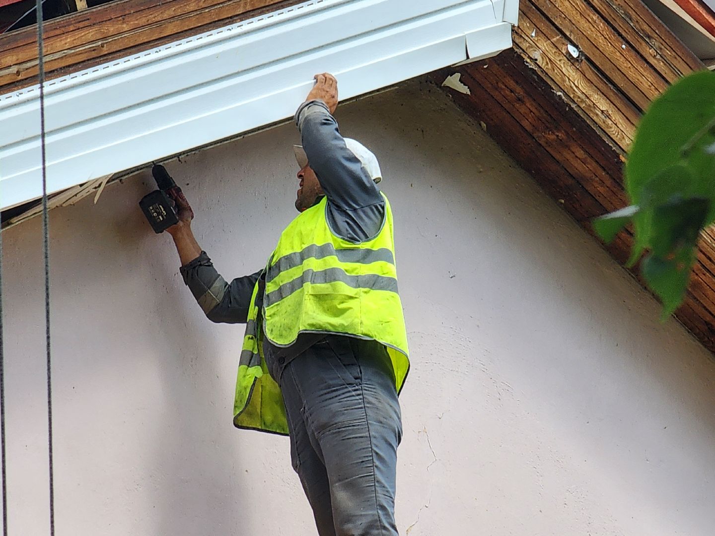 чехов, улица пионерская 2, взрослая поликлиника, текущий ремонт, замена кровли, ремонт крыши, реконструкция, демонтажные работы, фасадные работы, кровельные работы, инженерные сети, благоустройство территории,