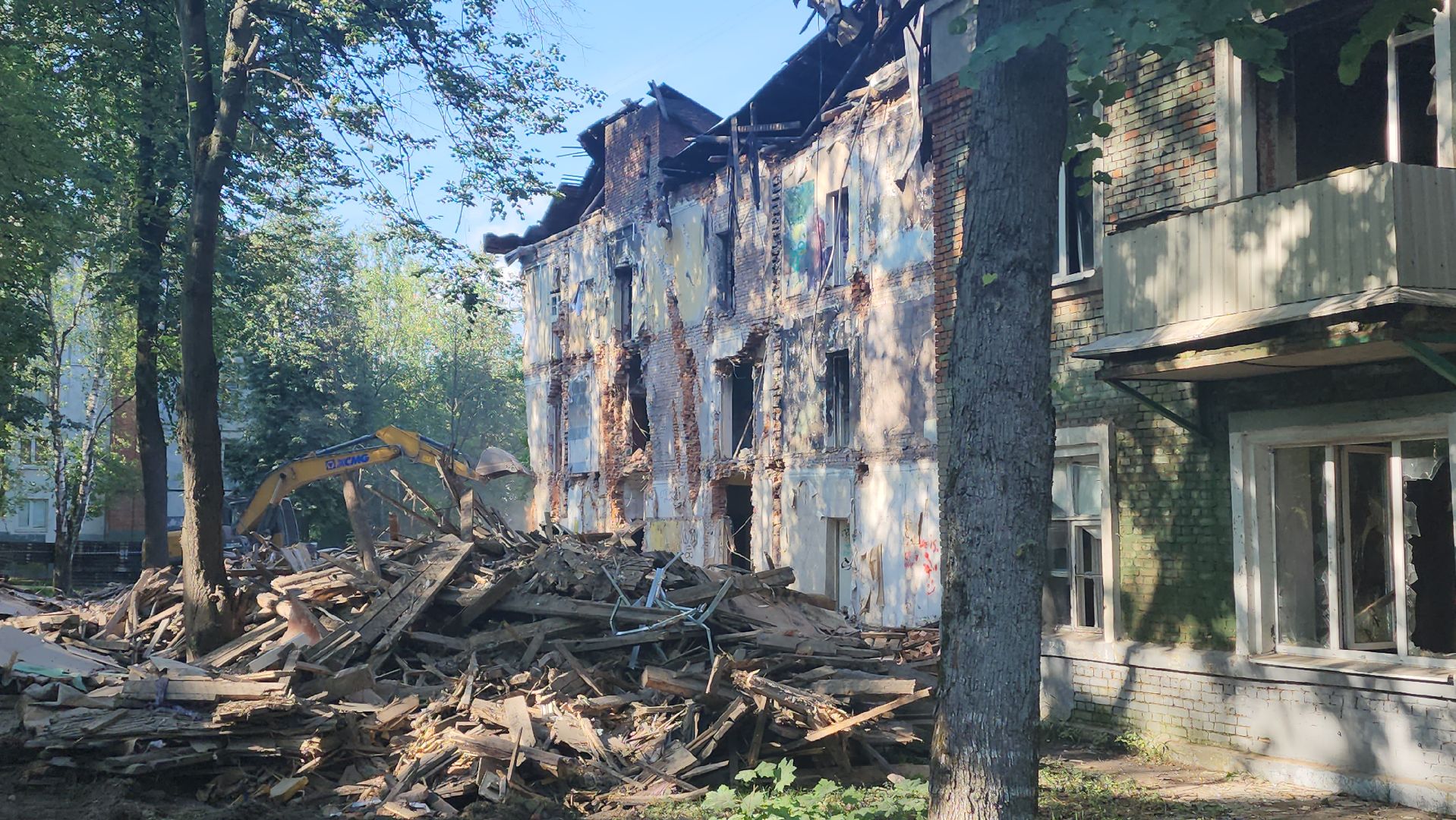 вертикалки, аварийное жилье, снос аварийного жилья, ветхий дом,пушкино, демонтаж здания,