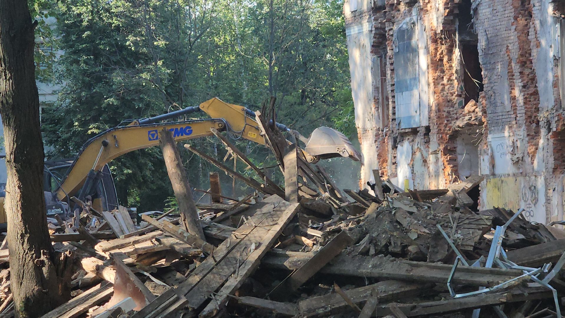 вертикалки, аварийное жилье, снос аварийного жилья, ветхий дом,пушкино, демонтаж здания,