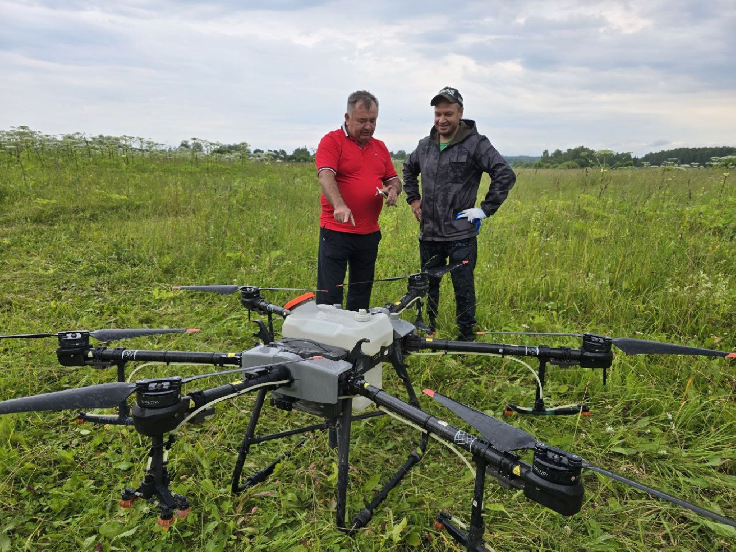 можайск, можайский муниципальный округ, подмосковье, борьба с борщевиком, борщевик Сосновского , дроны, современные технологии, экология,