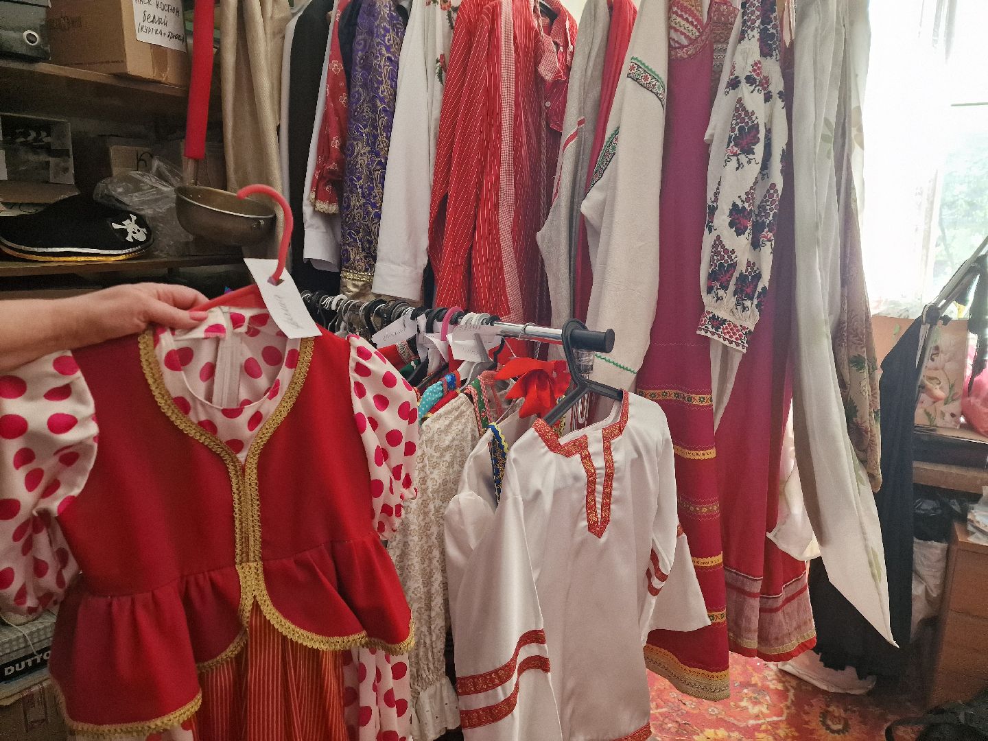 дубна, дкоктябрь, художникпокостюмам,