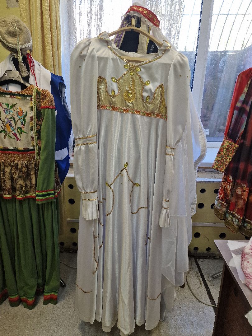 дубна, дкоктябрь, художникпокостюмам,