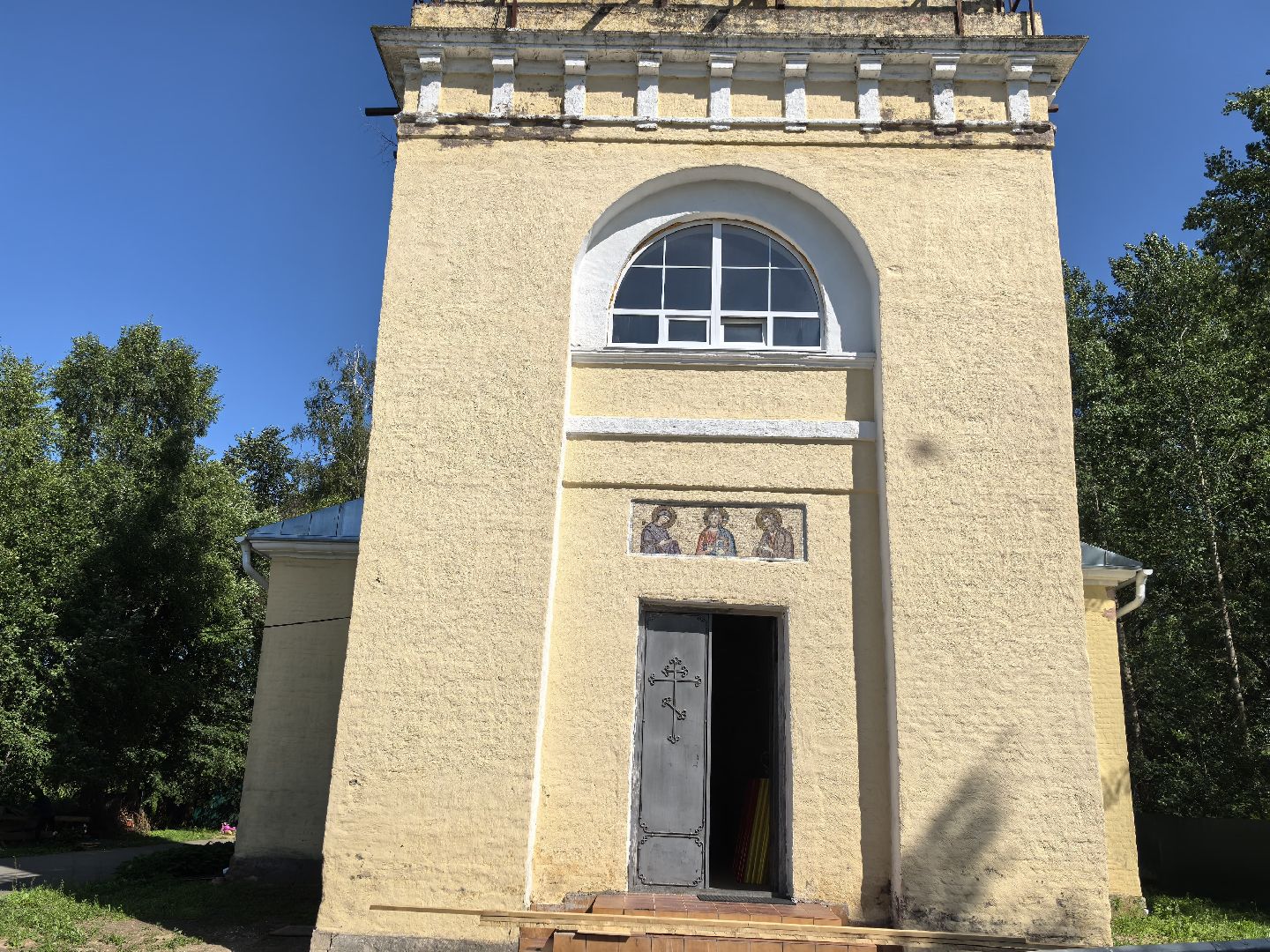 дубна, талдомский округ,храм, реставрация, мозаика,