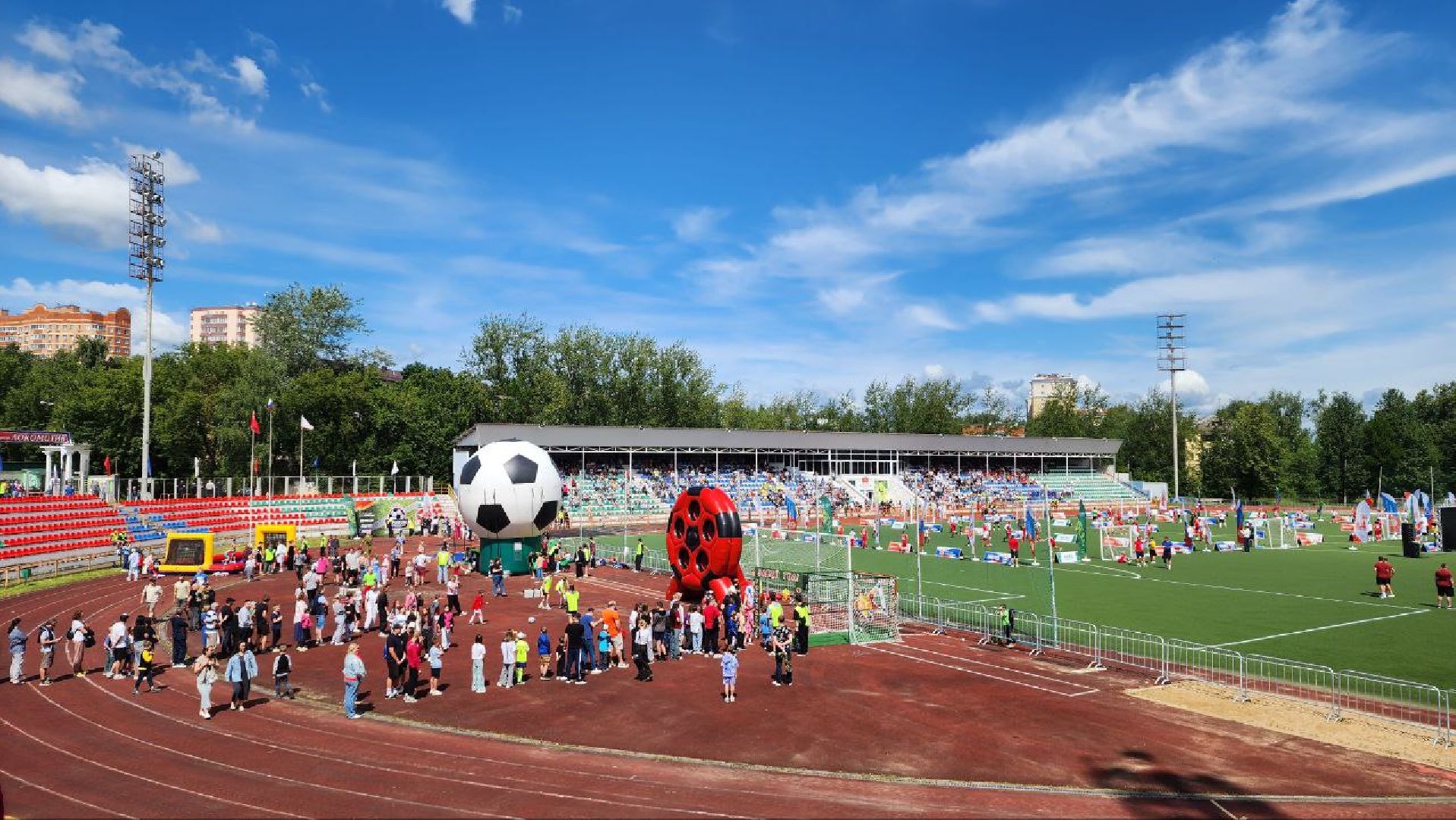 Дмитров, Проект Выходи во двор, Локомотив, Спартак,