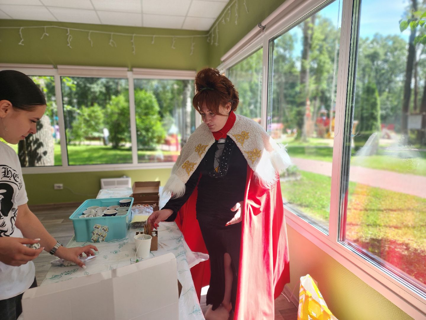 сергиев посад, сергиево-посадский городской округ, алиса в стране чудес, однажды в сказке,