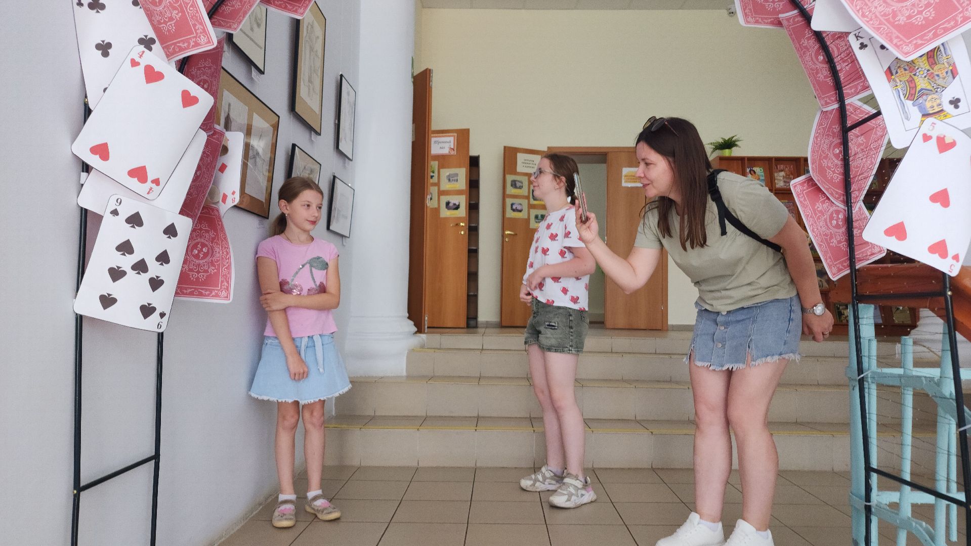 волоколамск, волоколамская библиотека, детская школа искусств, художественная выставка,волоколамский муниципальный округ,